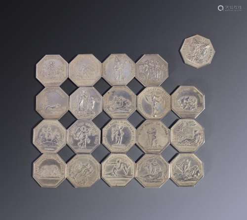 Série de 20 jetons de jeux octogonaux en argent « heur