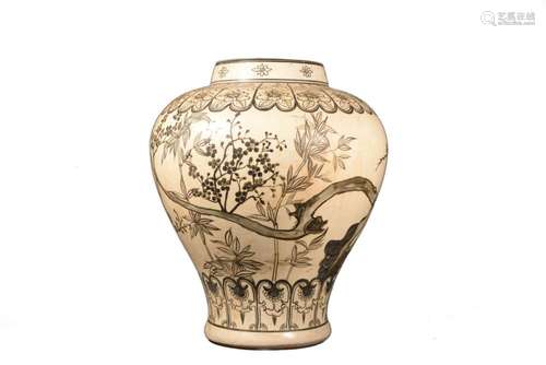 A CIZHOU KILN FLOWER JAR