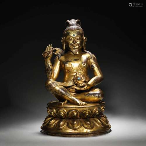 A GILDING COPPER BUDDHA STATUE