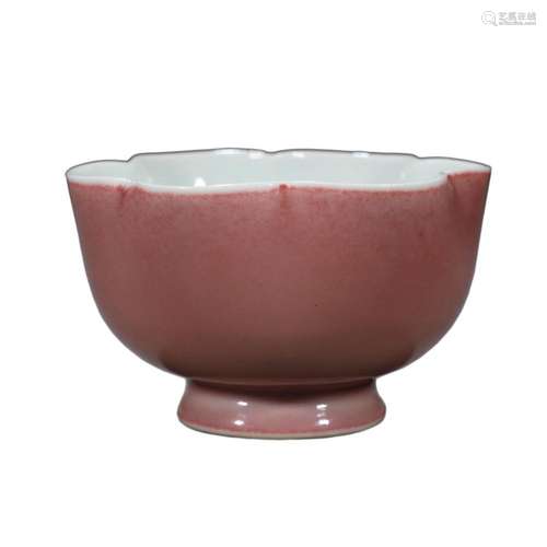 A PEACH BLOOM GLAZE PETAL-FORM CUP