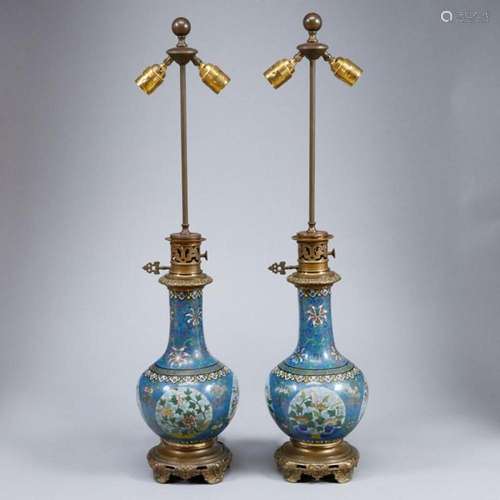 Paar Cloisonné Vasenlampen, China, Qing Dynastie, 19. Jahrhu...