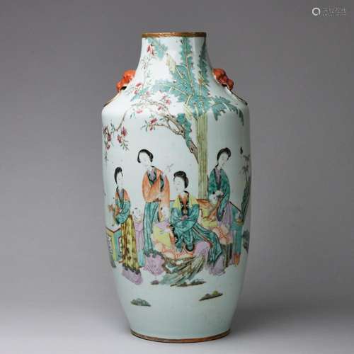 Famille rose Vase, China, Qing Dynastie, erste Hälfte 19. Ja...