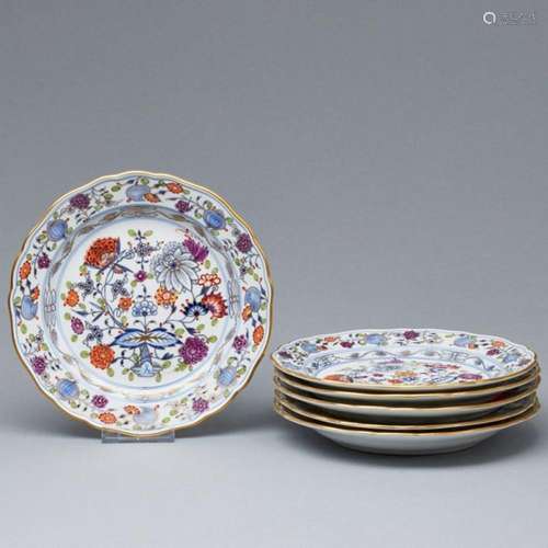 6 Speiseteller - Zwiebelmuster bunt. Meissen 1935-1947 (5x) ...