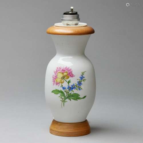 Tischlampe Blume 2. Meissen Mitte 20. Jh.