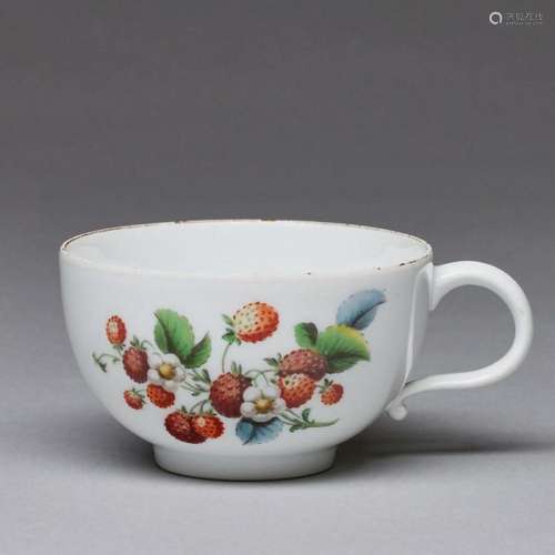 Obertasse - Obstmalerei: Erdbeeren. Meissen 1774-1817.