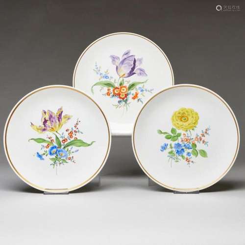 3 unterschiedliche Wandteller - Blume 3. Meissen 1980, 1972-...