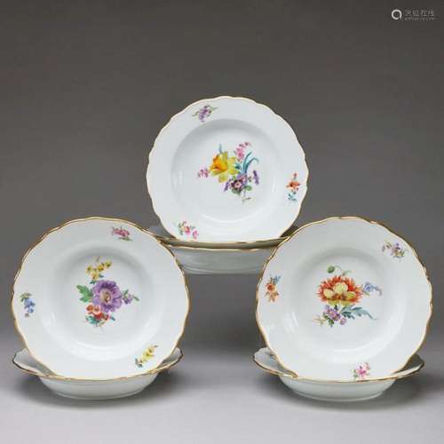 7 Suppenteller - Blume 3. Meissen 1924-1934.