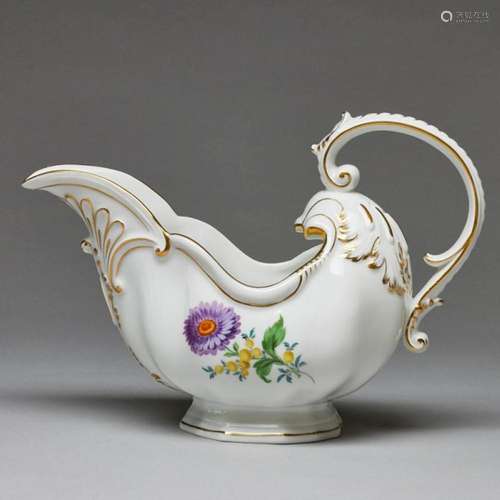 Prunksauciere - Blume 2. Meissen 1957-1972.