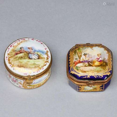 2 unterschiedliche Deckeldosen. Imitationsmarke Sevres. 2 un...