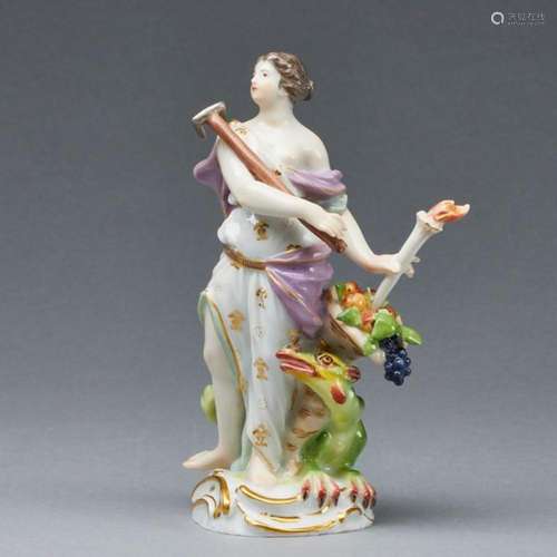 Allegorie Die Erde - Ceres mit Füllhorn und Drache. Meissen ...