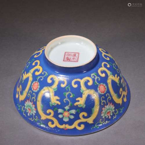 Blue ground pastel double dragon opera flower pattern bowl