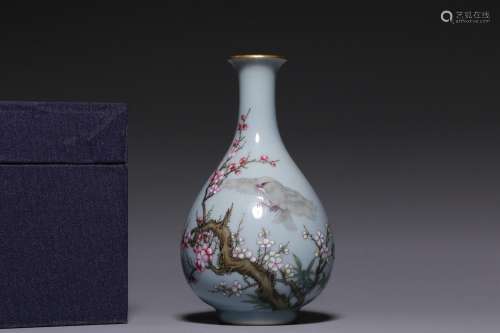 Enamel Painted Bird Jade Huchun Vase