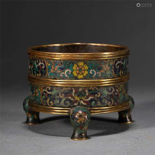 A CHINESE CLOISONNE ENAMEL TRIPOD CENSER