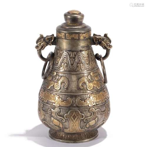 A CHINESE ARCHAISTIC SILVER-GILT VESSEL HU