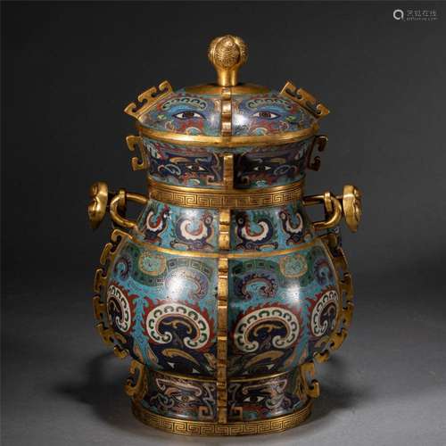 A FINE AND RARE CHINESE CLOISONNE ENAMEL RITUAL VESSEL YOU