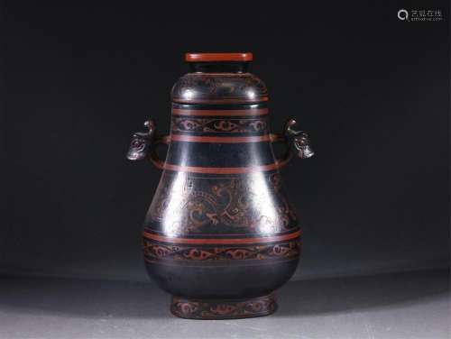 A Painted Lacquer Vessel Hu