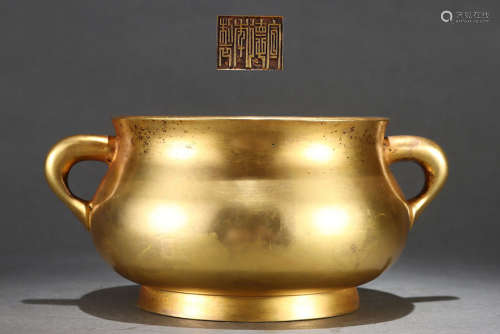 旧藏大明宣德款精铸紫铜胎鎏金蚰龙耳炉