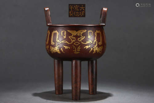 旧藏大明宣德款精铸紫铜胎鎏金饕餮纹鼎式炉