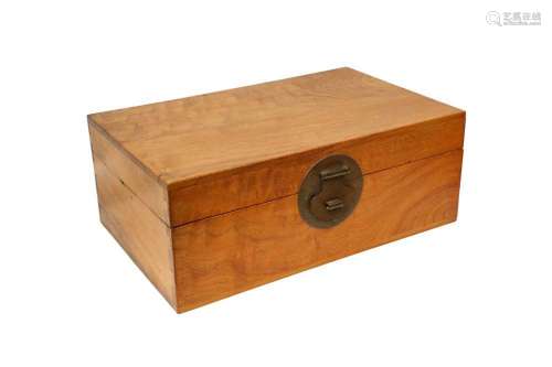 A CHINESE CAMPHOR WOOD CHEST 二十世紀 樟腦木箱