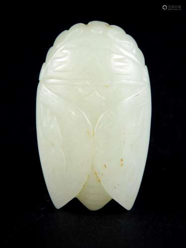 A SMALL JADE CARVING