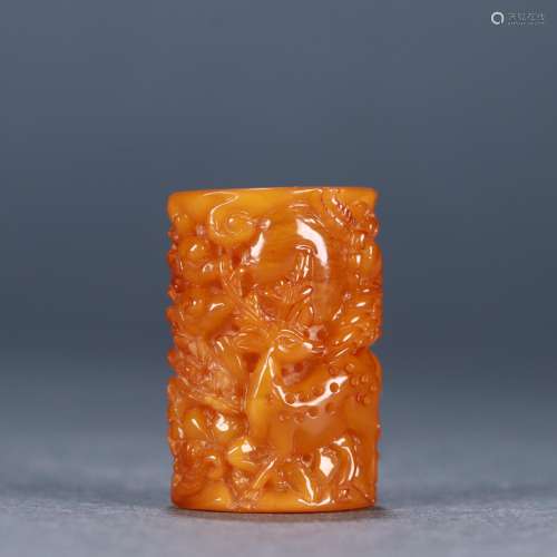 : beeswax crane deer spring with herSize: 2.2 cm long 1.9 cm...