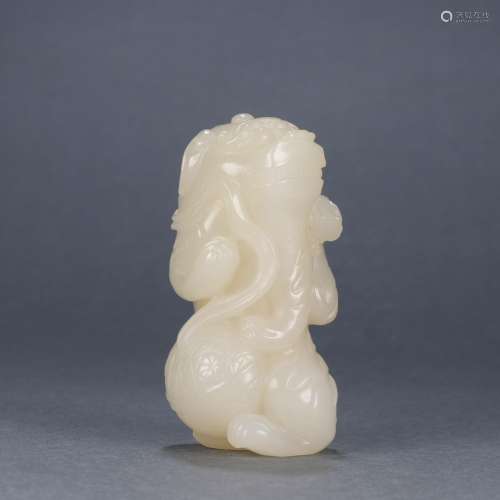 : hetian jade lion play the ballSize: 4.1 cm wide and 3.6 cm...