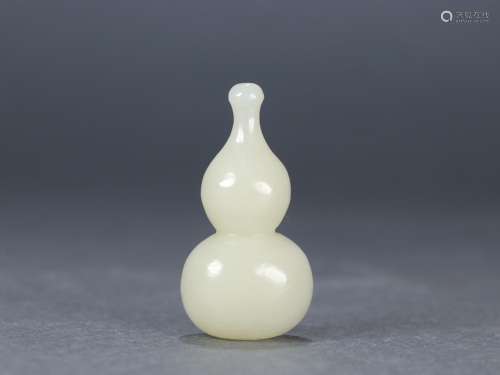 : hetian jade gourd furnishing articlesSize: 2.3 cm wide and...
