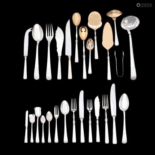 A CUTLERY SET FOR 12 PEOPLE