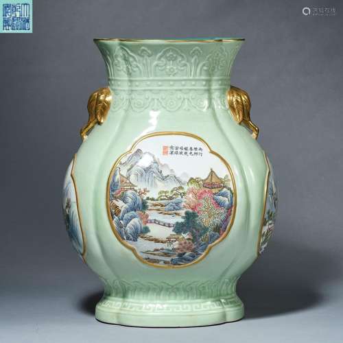 Chinese Qing Dynasty Qianlong bean green glaze window open v...