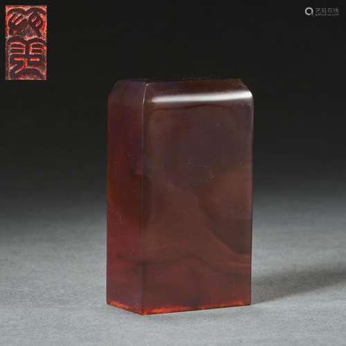 Chinese Qing Dynasty amber seal