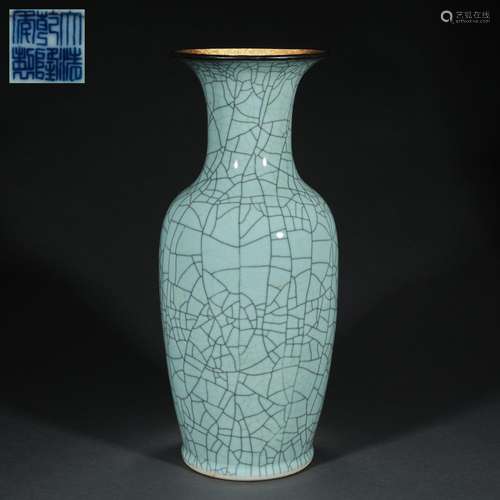 Chinese Qing imitation brother glaze large bottle