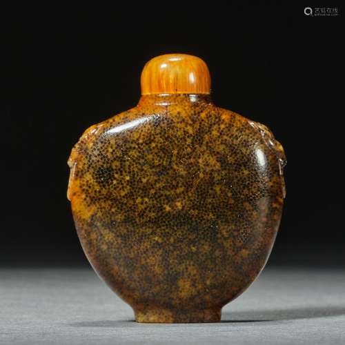 Chinese Qing Dynasty horny product snuff bottle