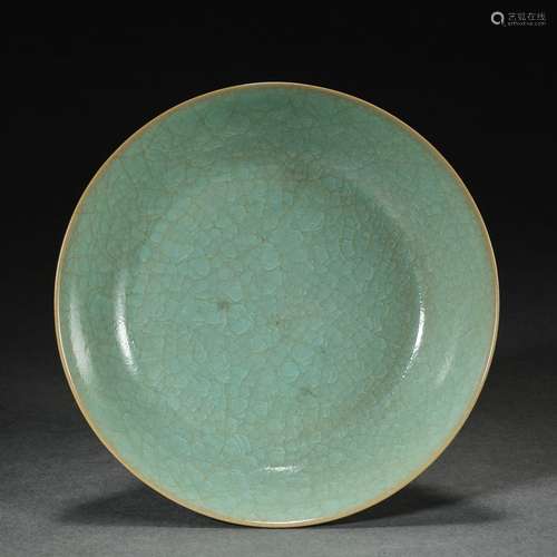 China before Ming Dynasty  Ru Kiln Cracked Ice Plate Dish