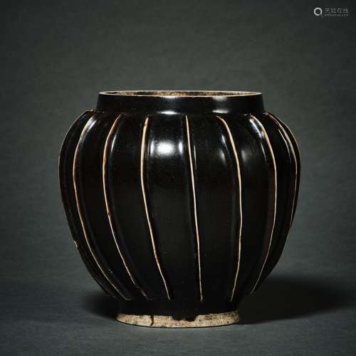 Dingzhou Kiln, , China, Black Glazed Jar