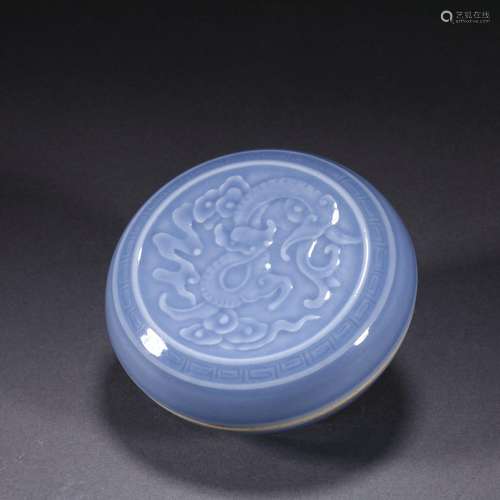 A Chinese Blue Glaze Paste Box with Cover