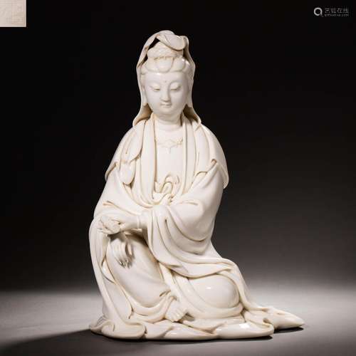 A Chinese Dehua Glaze Seated Guanyin