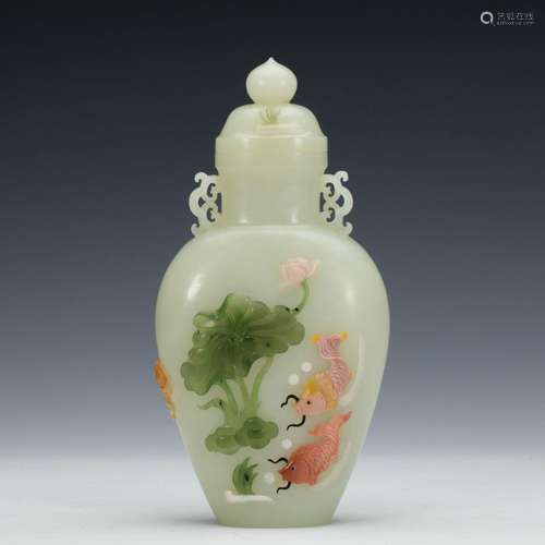 A Hetian jade bottle