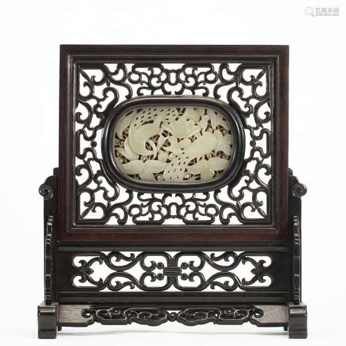 A Red sandalwood inlaid with Hetian jade insert screen