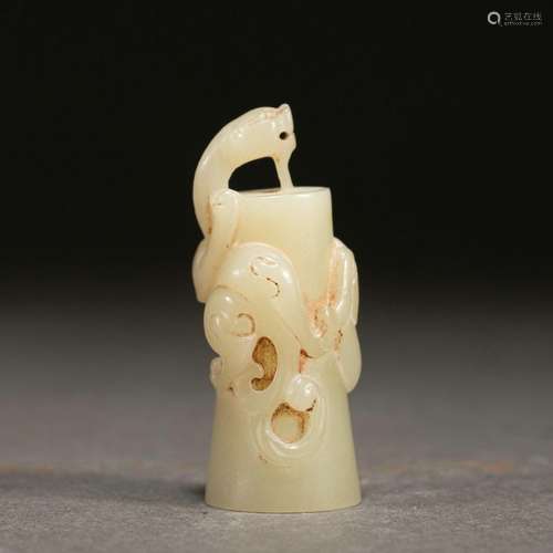 A Hetian jade beast ornament