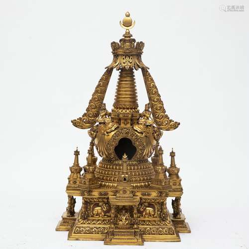 A Gilt bronze stupa