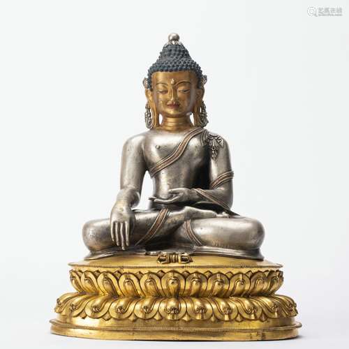 A Silver Gilt Shakyamuni Buddha Statue