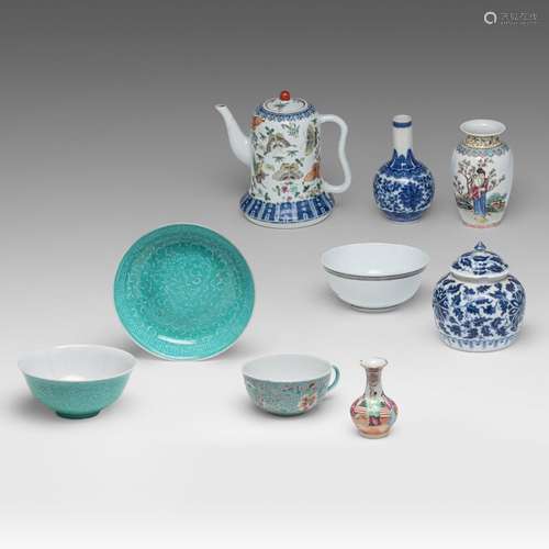 A collection of Chinese famille rose export ware, 19thC/Repu...