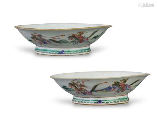 A Near Pair of 'famille rose' Bowls with Warriors, 19th cent...