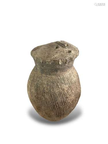 A rare grey pottery Owl Vessel, Neolithic