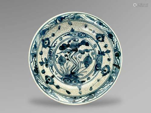 A Zhangzhou blue and white dish,  Ming dynasty