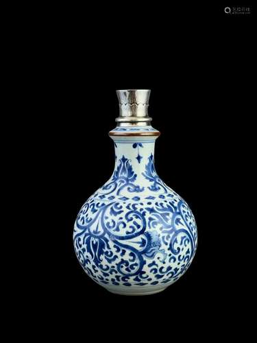 A Blue and White Huqqa Base, Kangxi