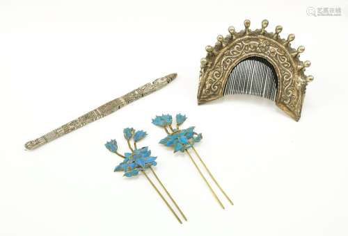 Two kingfisher bird hair pins, one silver comb and one silve...
