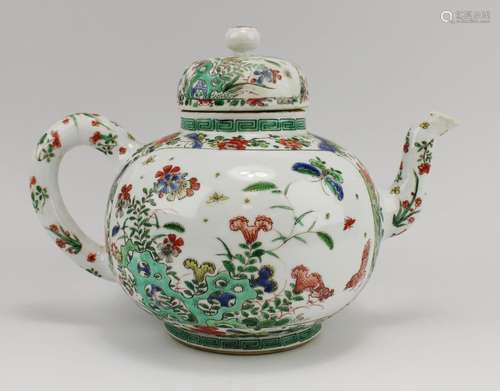 A large famille verte teapot