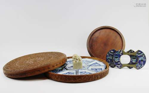 A small collection of Chinese antiques including a blue and ...