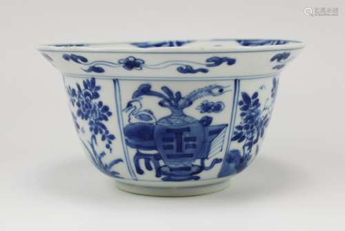 An unusual blue and white 'klapmuts' bowl